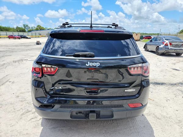 2017 JEEP COMPASS LATITUDE 4X4