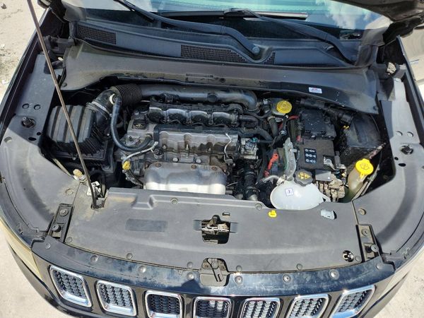 2017 JEEP COMPASS LATITUDE 4X4