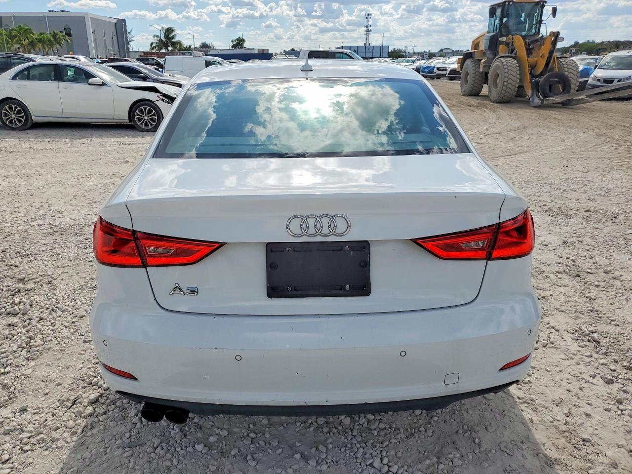 2016 AUDI A3