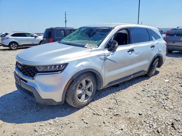 2022 KIA SORENTO