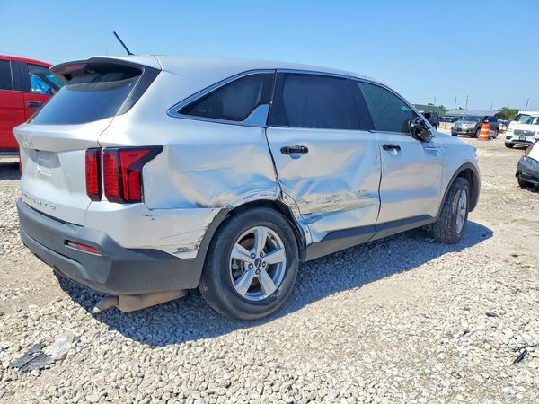2022 KIA SORENTO