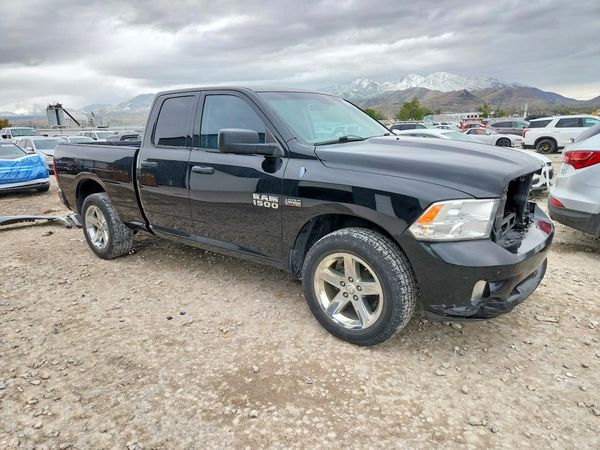 2013 RAM 1500 ST
