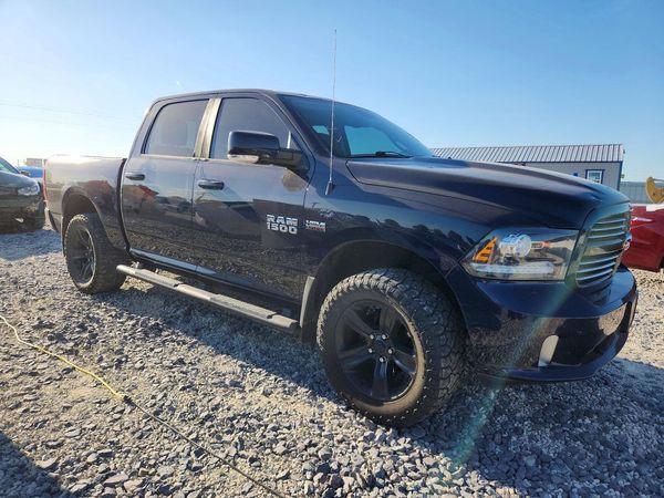 2016 RAM 1500 Sport