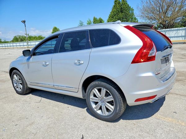 2016 VOLVO XC60