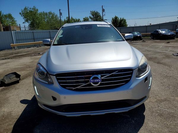 2016 VOLVO XC60