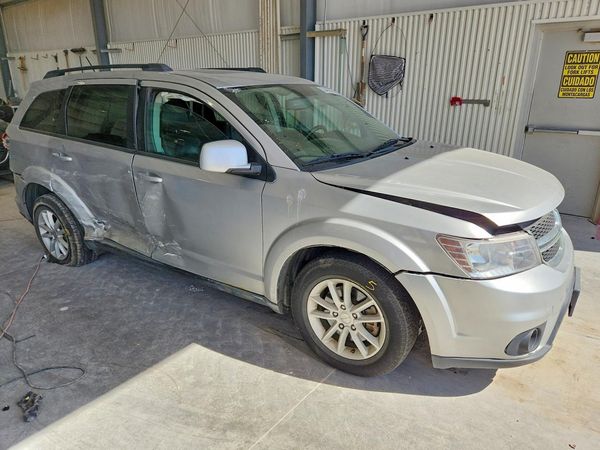 2014 DODGE JOURNEY SXT