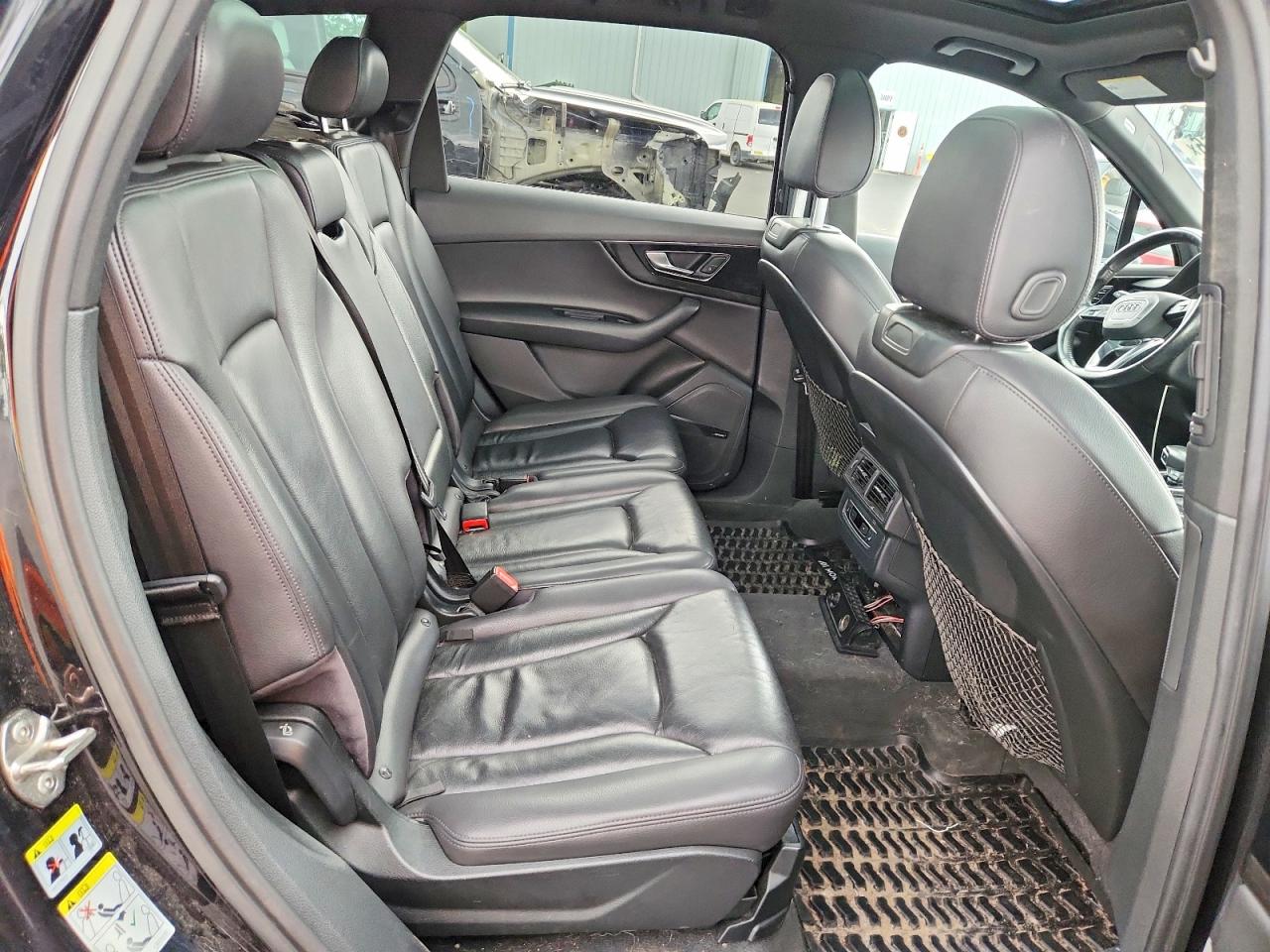 2017 AUDI Q7 quattro Premium Plus
