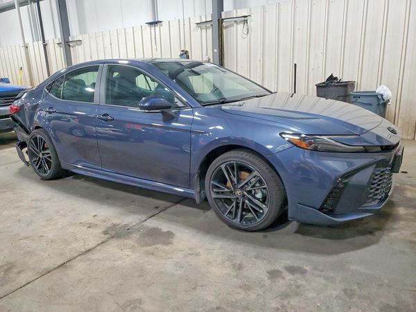 2026 TOYOTA CAMRY