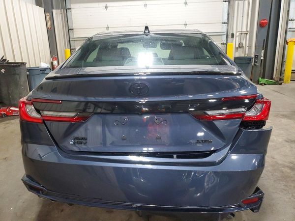 2026 TOYOTA CAMRY