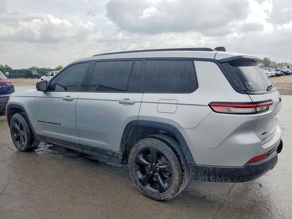 2023 JEEP GRAND CHEROKEE L LAREDO 4X4