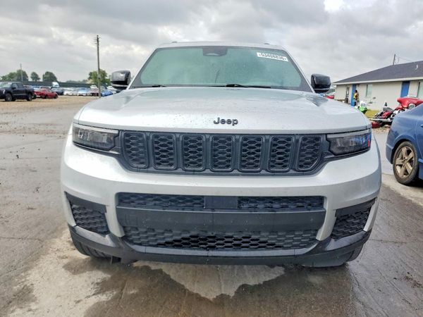2023 JEEP GRAND CHEROKEE L LAREDO 4X4