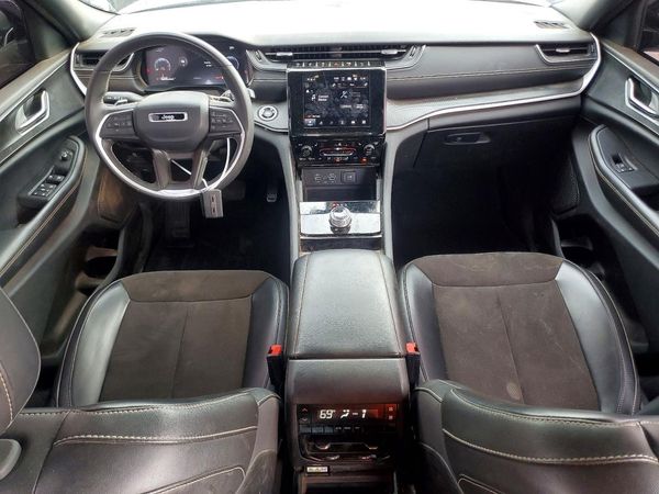 2023 JEEP GRAND CHEROKEE L LAREDO 4X4