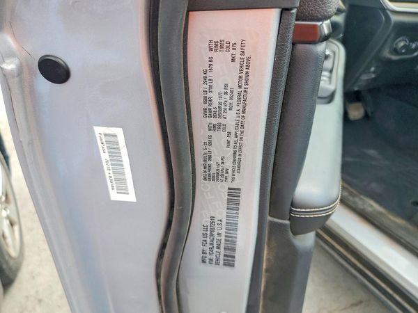 2023 JEEP GRAND CHEROKEE L LAREDO 4X4