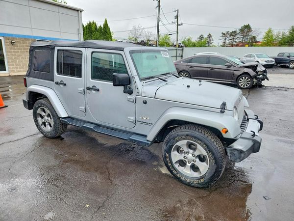 2016 JEEP WRANGLER UNLIMITED SAHARA 4X4