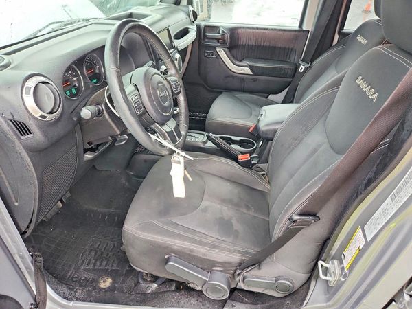 2016 JEEP WRANGLER UNLIMITED SAHARA 4X4