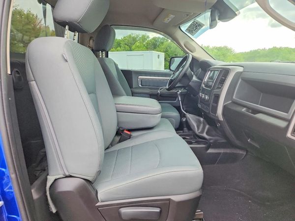 2016 RAM 2500 ST REG CAB 4X4