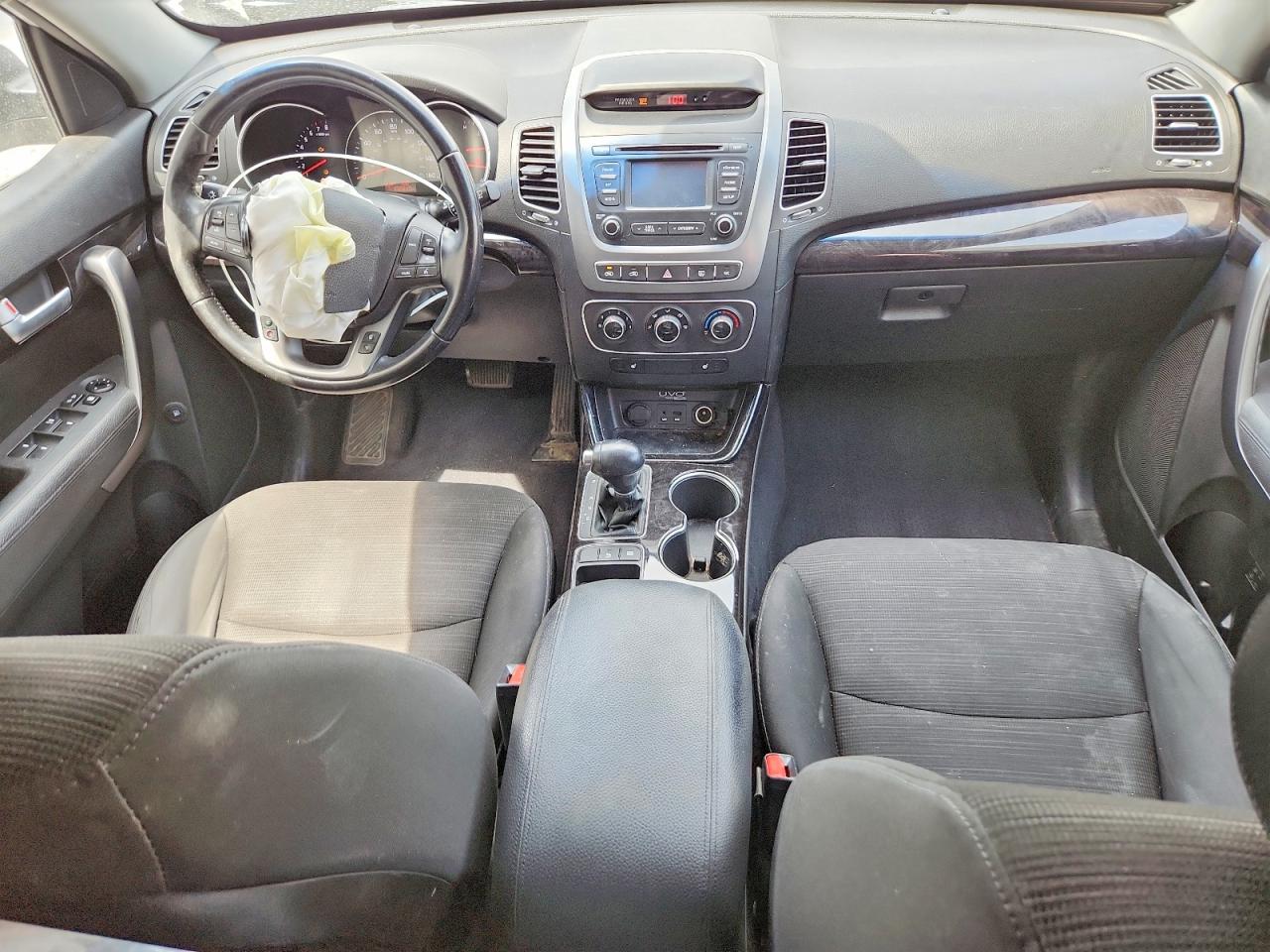 2014 KIA SORENTO Base/ LX