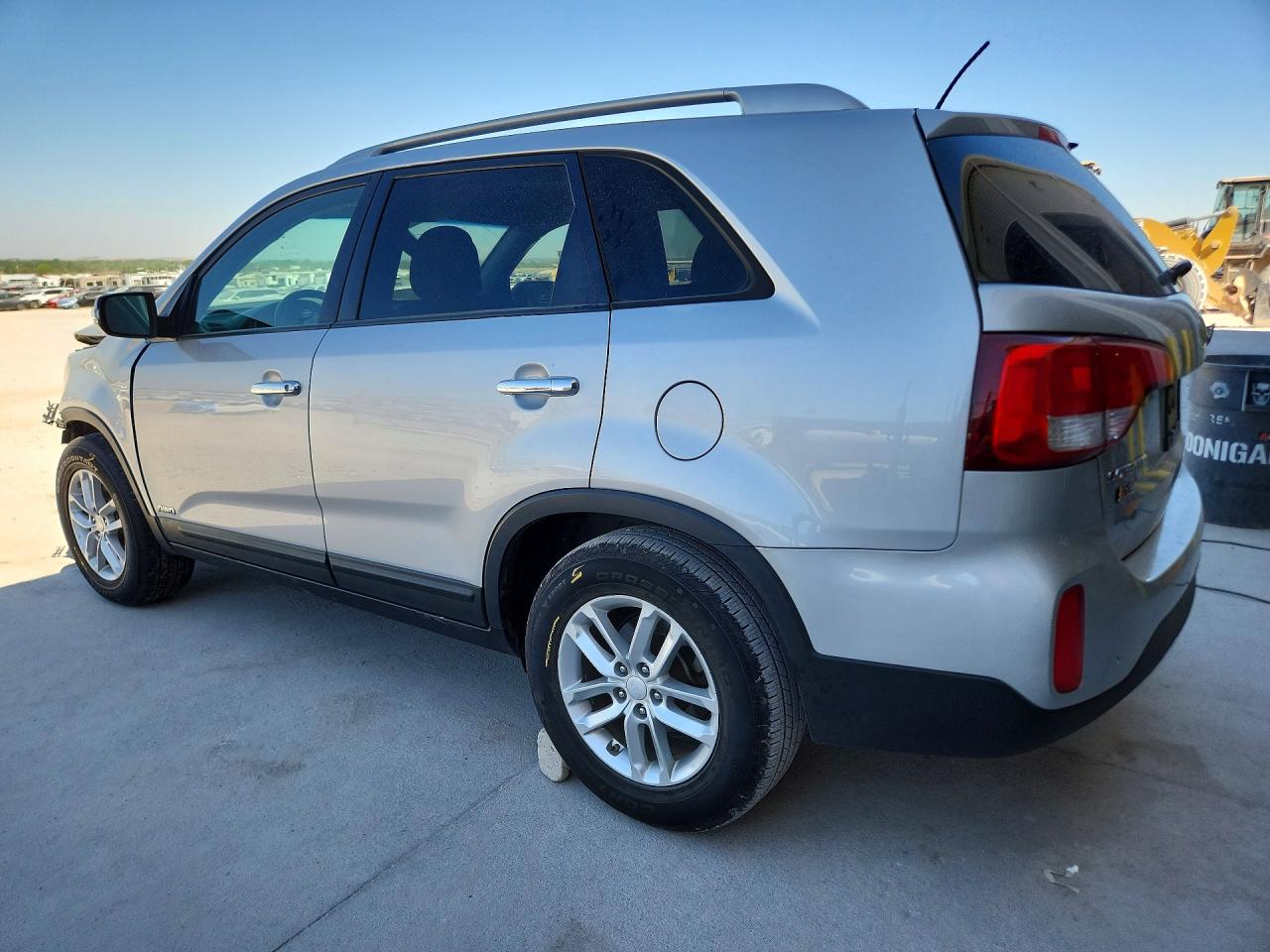 2014 KIA SORENTO Base/ LX