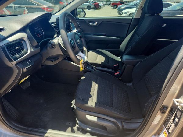 2021 KIA RIO LX, S
