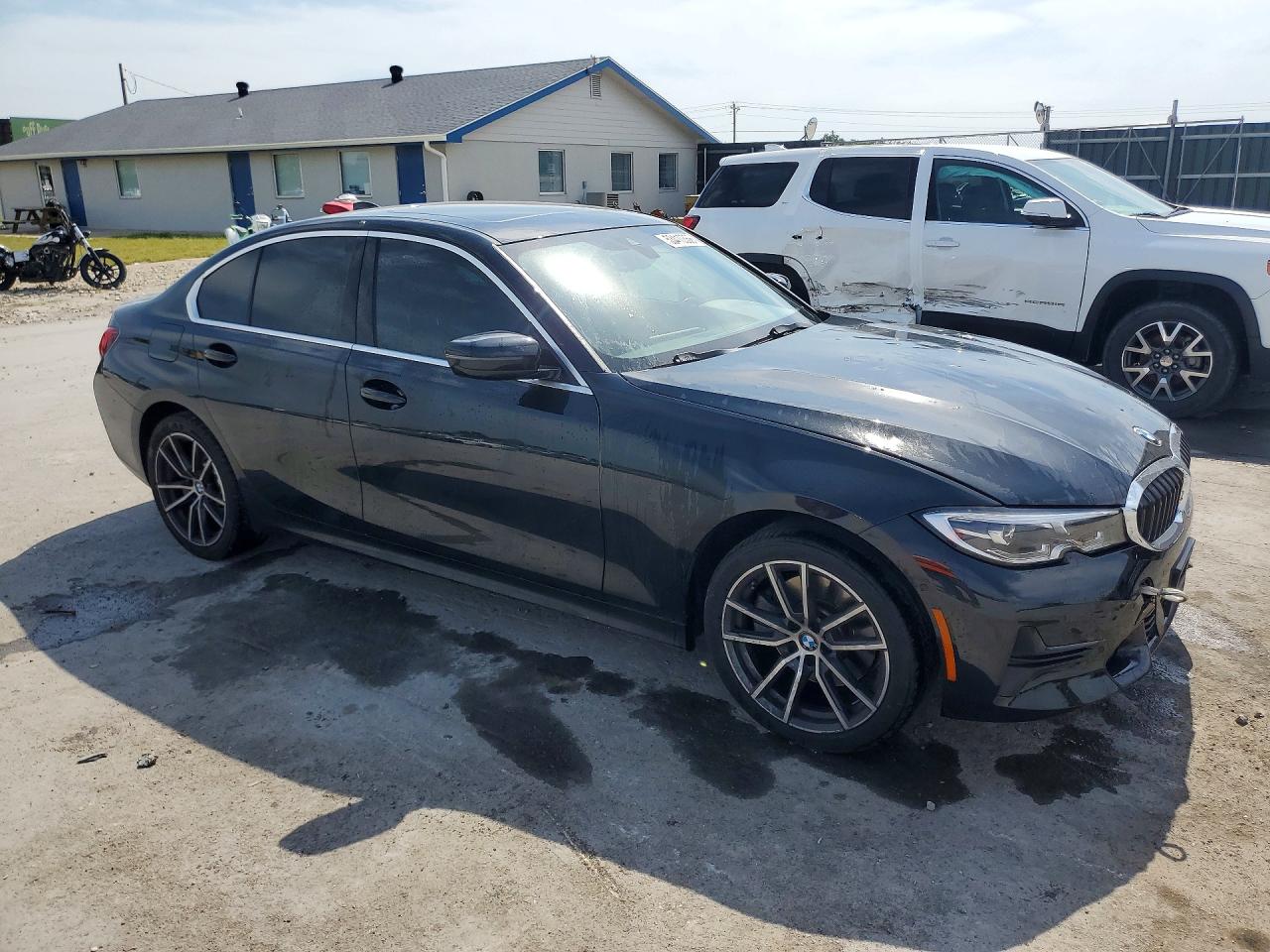 2021 BMW 330XI xDrive