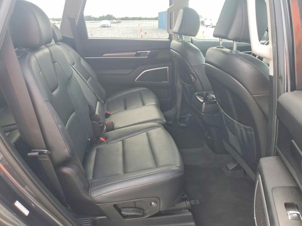 2022 KIA TELLURIDE LX