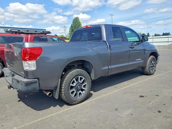 2012 TOYOTA TUNDRA SR5