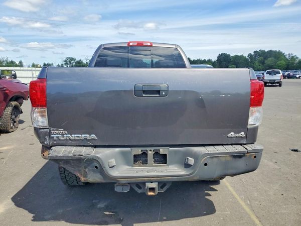 2012 TOYOTA TUNDRA SR5