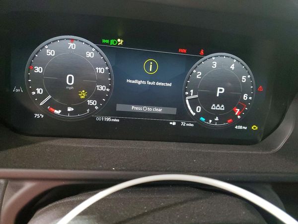 2025 LAND ROVER DEFENDER 90 X-Dynamic SE