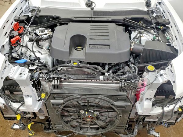 2025 LAND ROVER DEFENDER 90 X-Dynamic SE