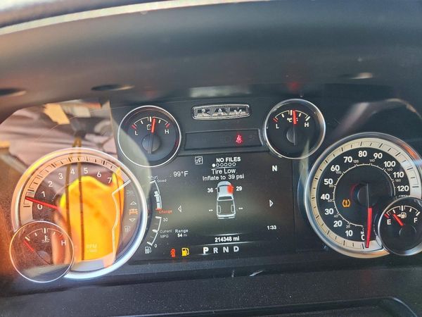 2018 RAM 1500 LARAMIE CREW CAB 4X4