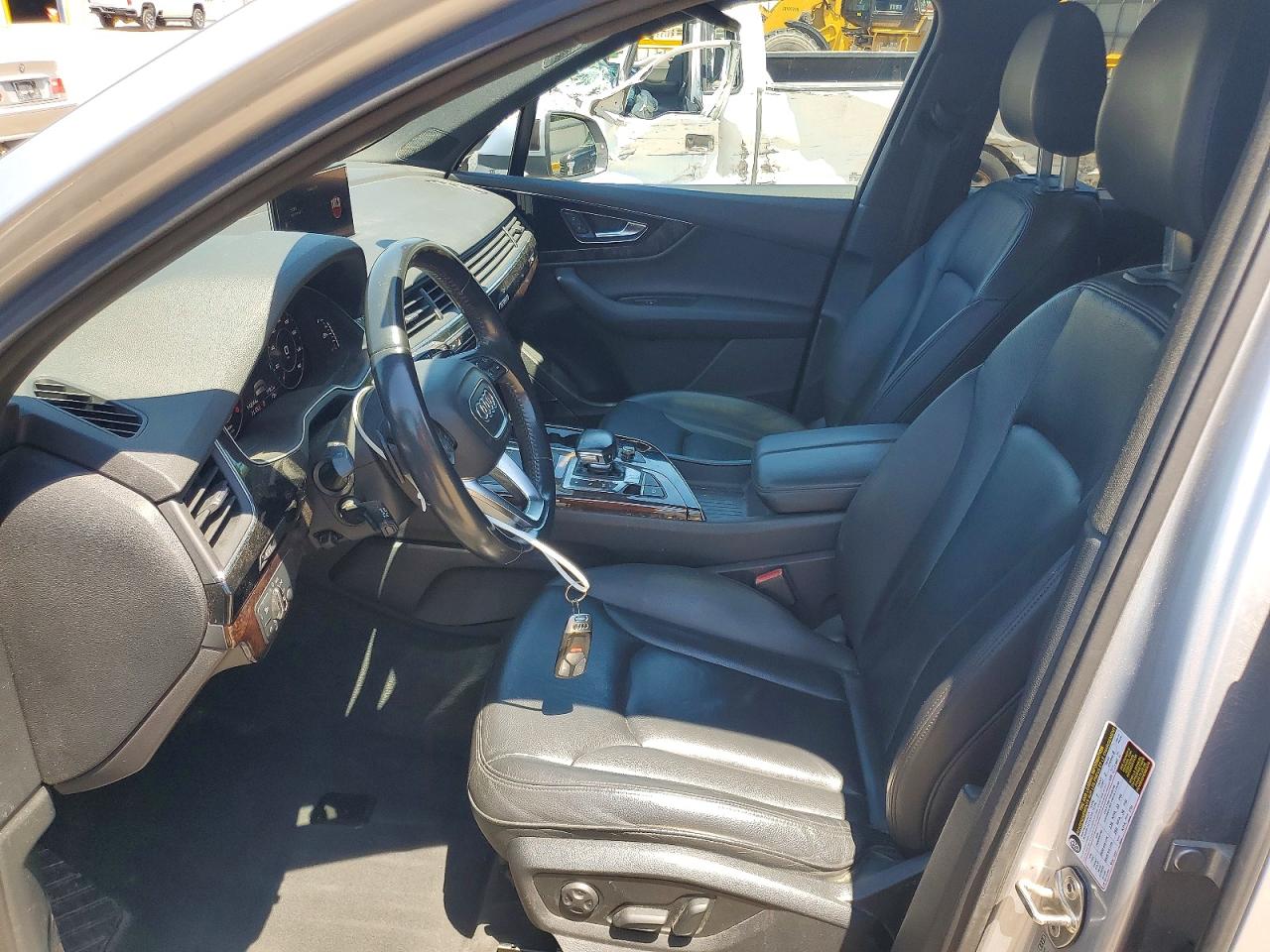 2018 AUDI Q7 quattro Premium Plus