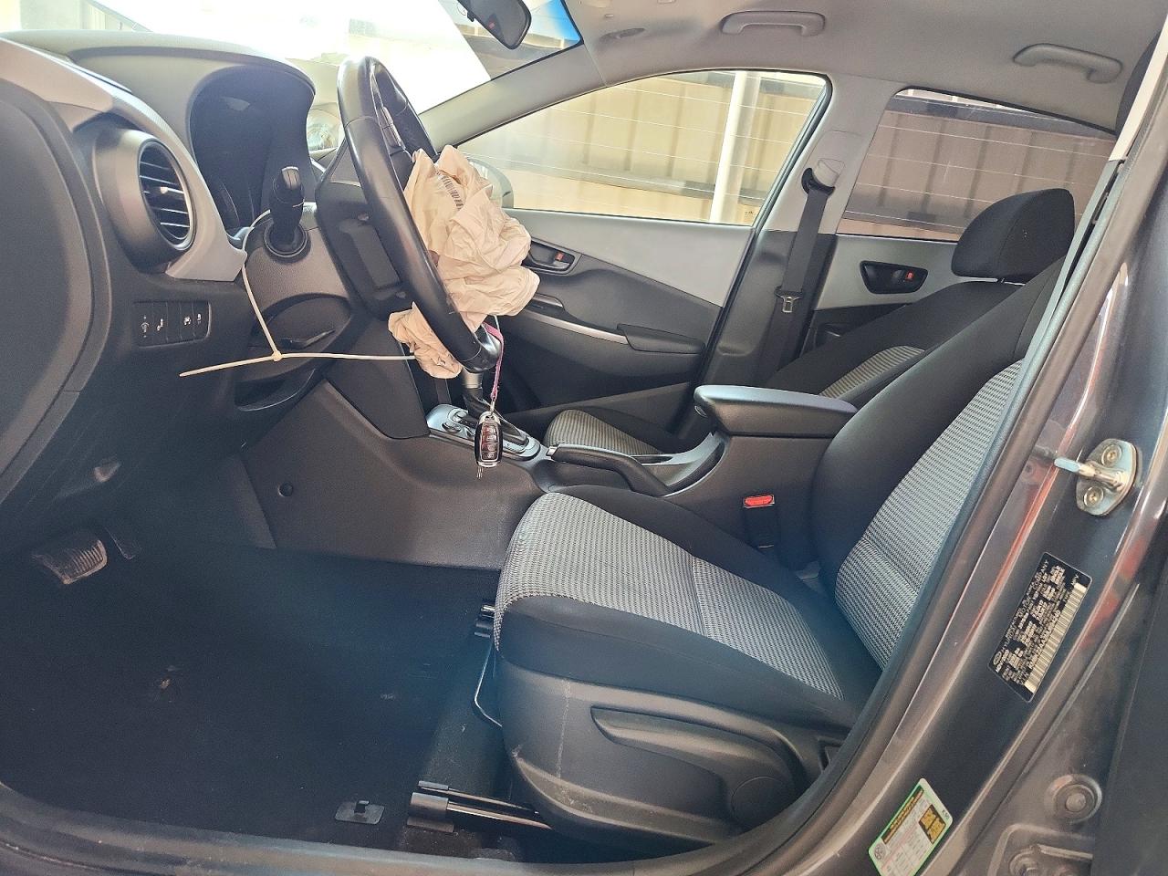 2021 HYUNDAI KONA SEL