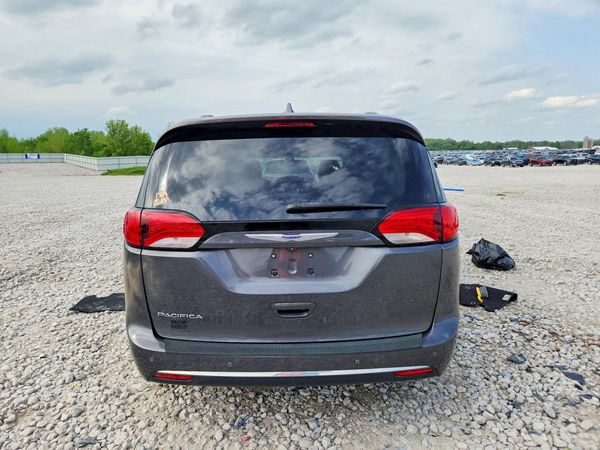 2018 CHRYSLER PACIFICA