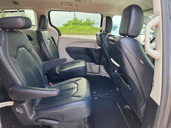 2018 CHRYSLER PACIFICA