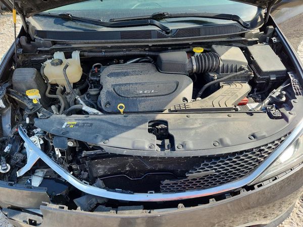 2018 CHRYSLER PACIFICA