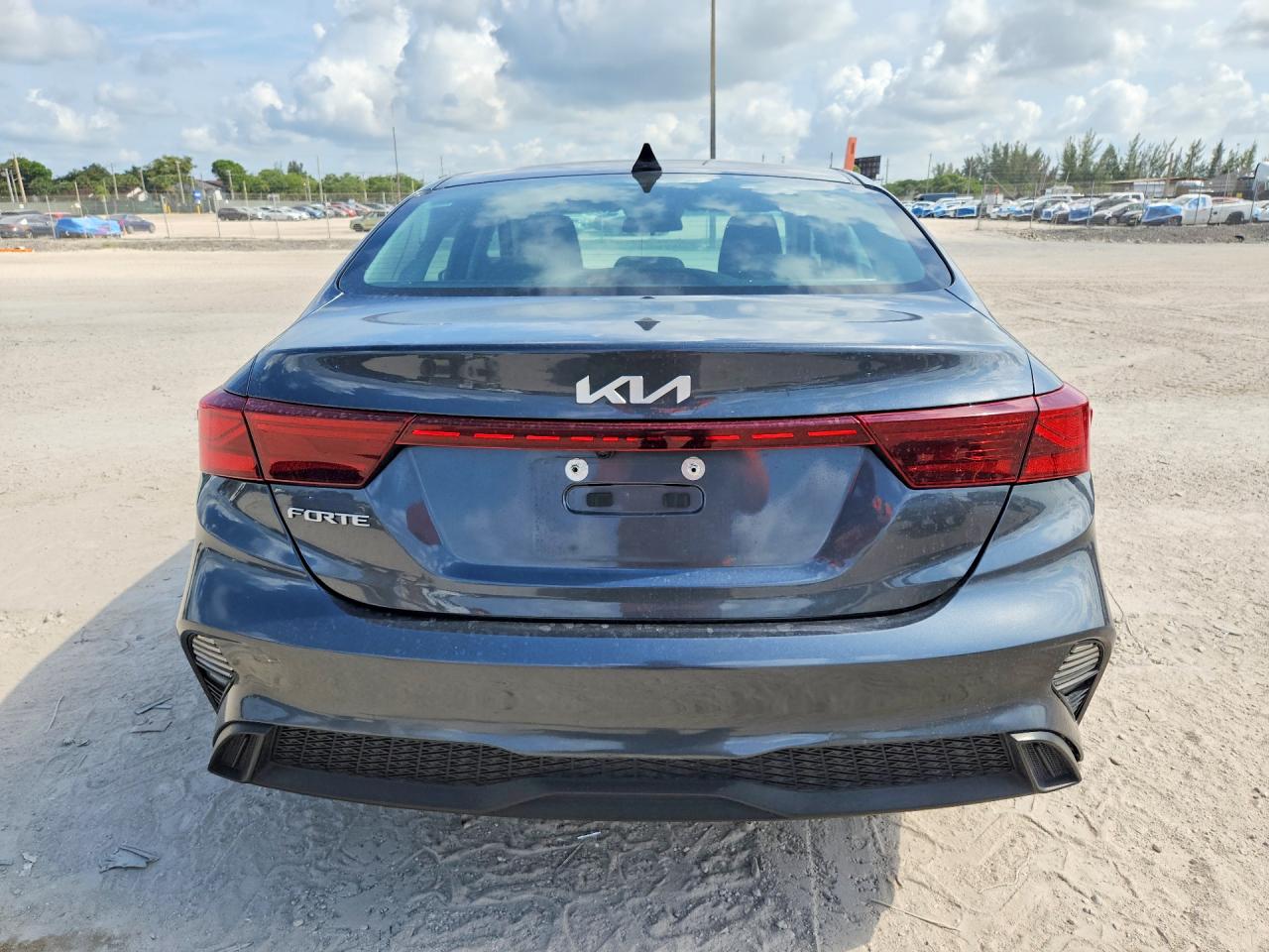 2023 KIA FORTE LX, LXS