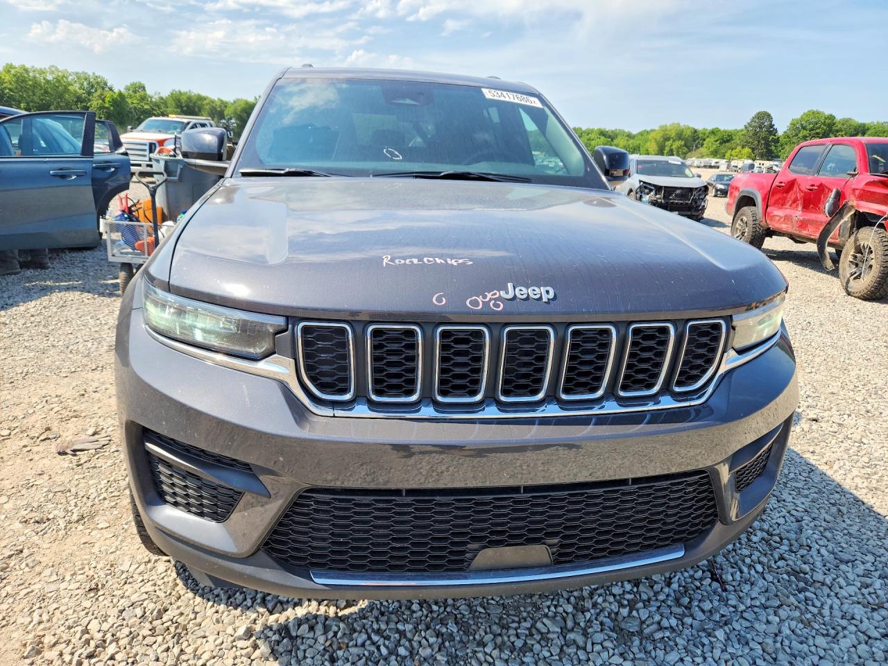 2025 JEEP GRAND CHEROKEE Laredo, Altitude