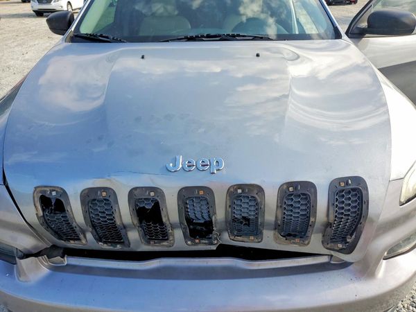 2015 JEEP CHEROKEE Sport