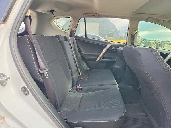 2018 TOYOTA RAV4 Adventure/XLE