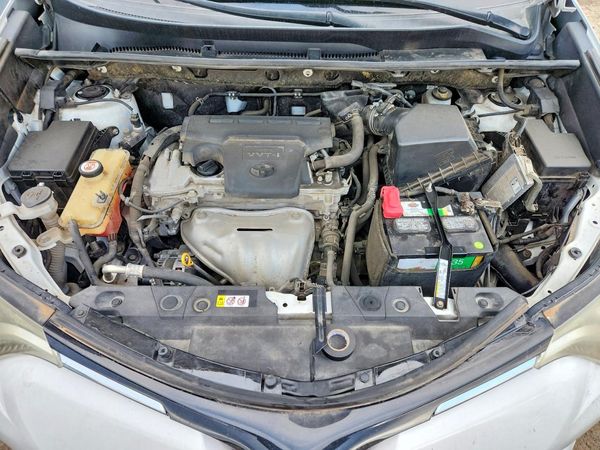 2018 TOYOTA RAV4 Adventure/XLE