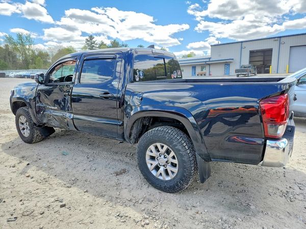 2018 TOYOTA TACOMA