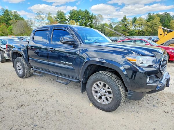 2018 TOYOTA TACOMA