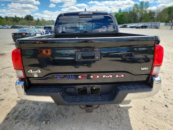2018 TOYOTA TACOMA