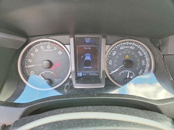 2018 TOYOTA TACOMA