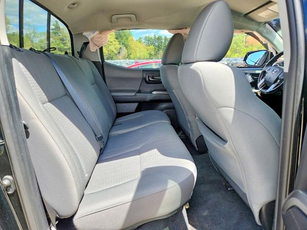 2018 TOYOTA TACOMA