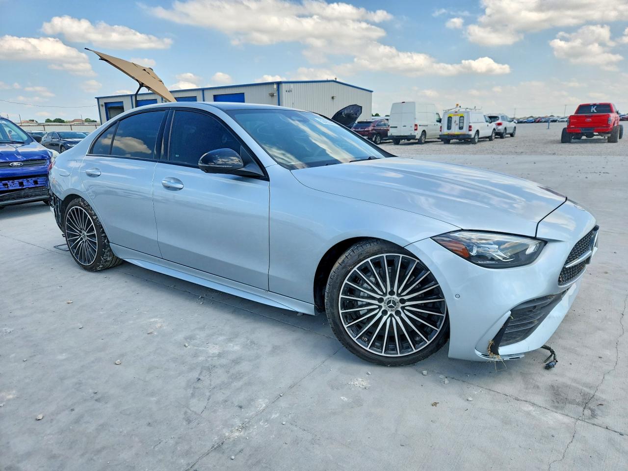 2025 MERCEDES-BENZ C C300