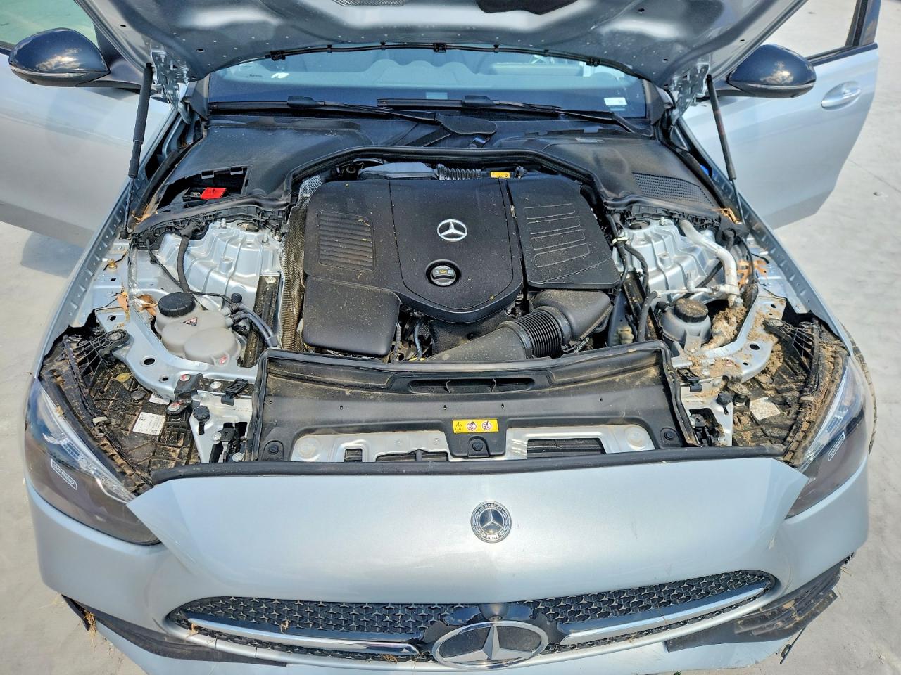 2025 MERCEDES-BENZ C C300