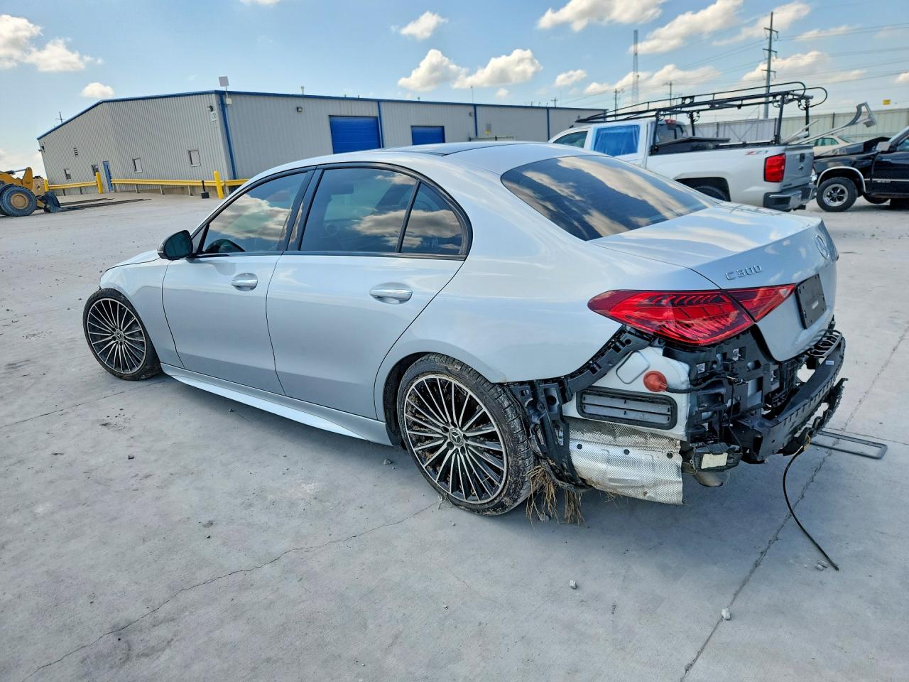 2025 MERCEDES-BENZ C C300