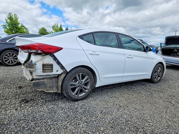 2018 HYUNDAI ELANTRA