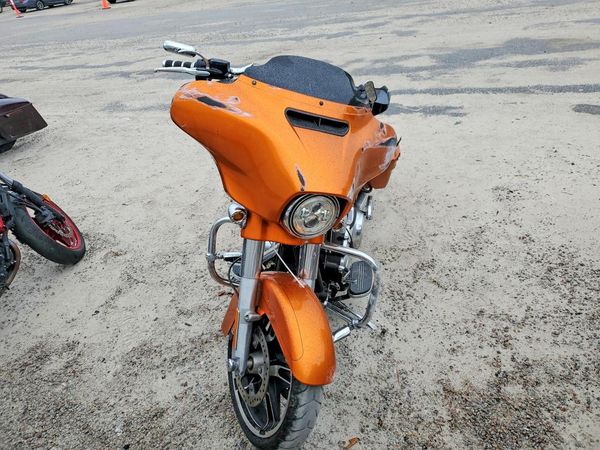 2015 HARLEY-DAVIDSON FLHXS